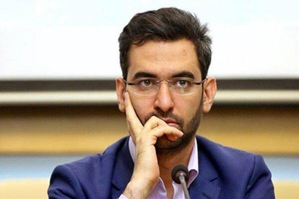 وزیر ارتباطات: نظرات خود را کامنت یا پیامک کنید وزیر ارتباطات: نظرات خود را کامنت یا پیامک کنید