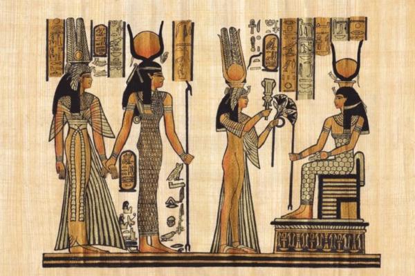 عطر مورد علاقه کلئوپاترا، ملکه مشهور مصر چه بود؟