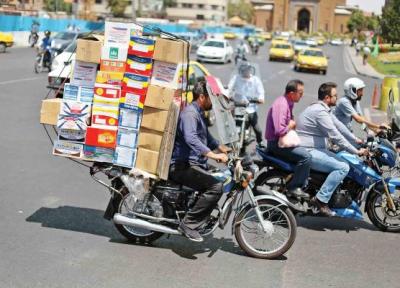 انبوه موتورسیکلت ها مرکز تهران را شبیه شهر های ویتنام کرده اند