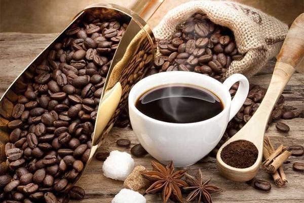 آیا خوردن قهوه باعث تپش قلب می گردد؟